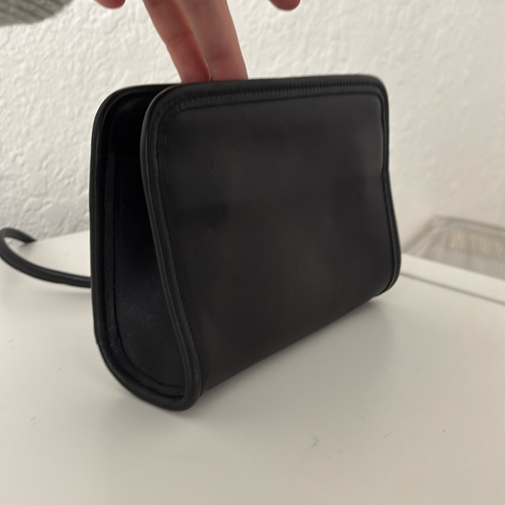 Vintage COACH crossbody purse